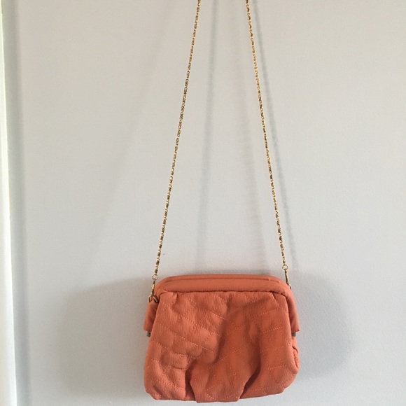 SALE!! 🧡Anthropologie Coral Chain Crossbody Purse - Picture 2 of 9